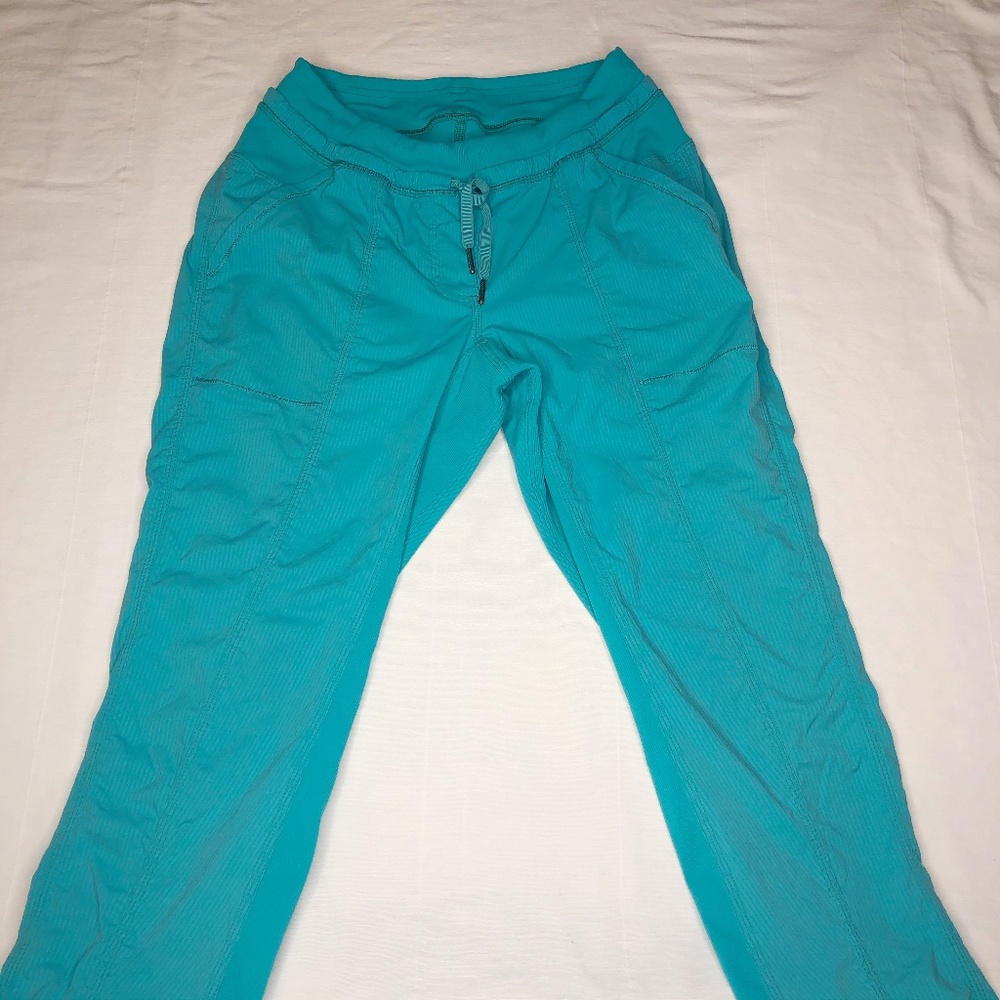 Lululemon Ankle Length Pants